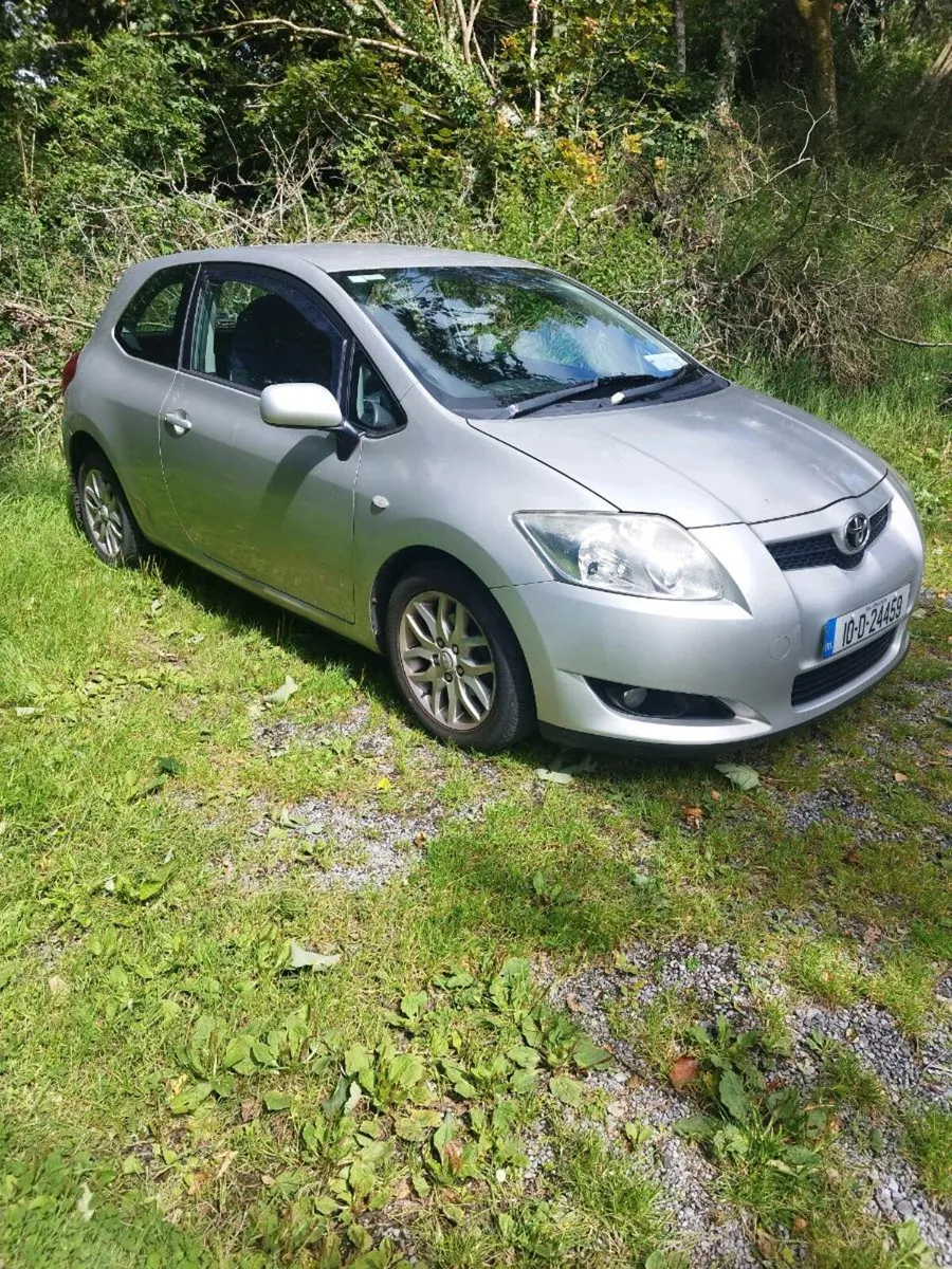 Toyota Auris 1.4 Diesel Van - Image 1