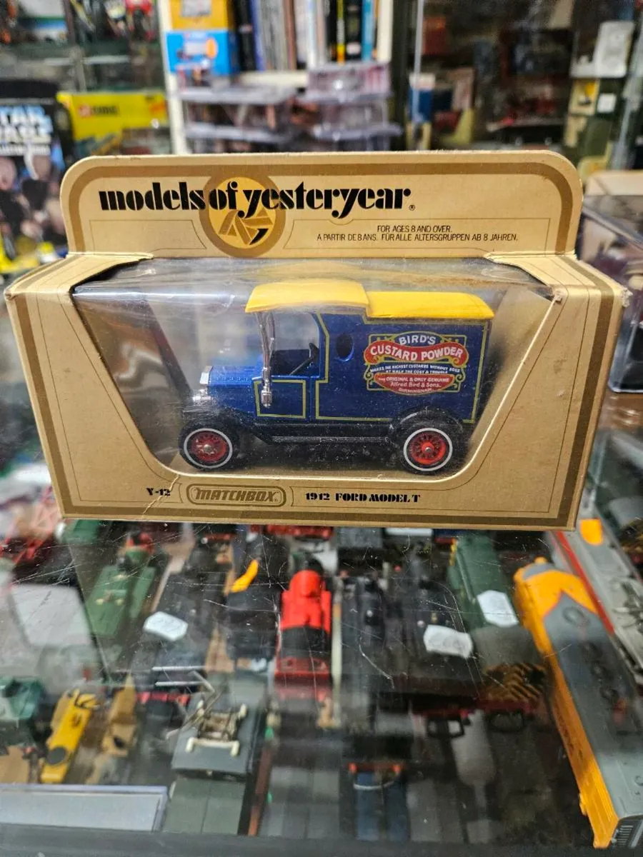 Matchbox Yesteryear Birds Custard - Image 1