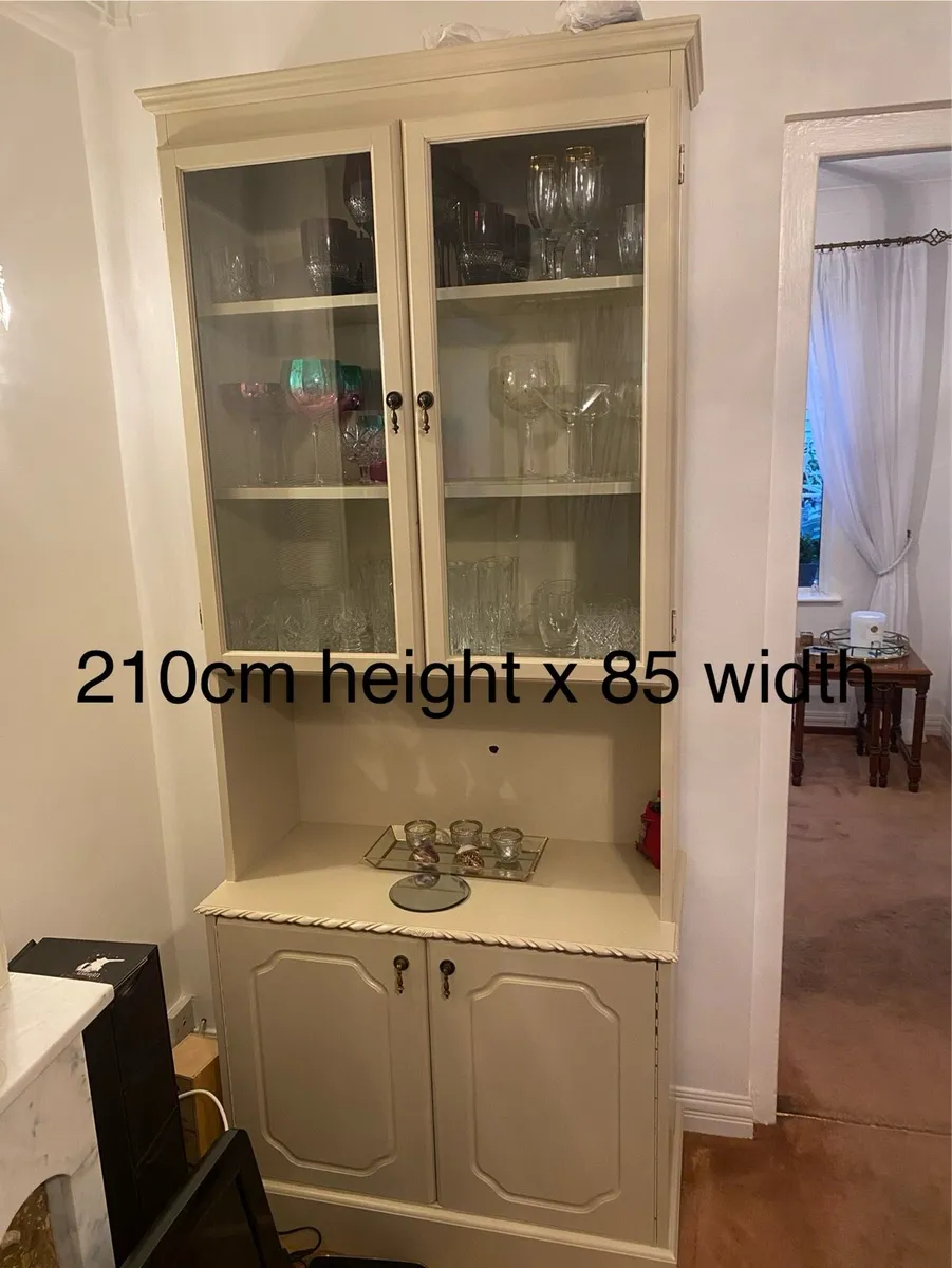 Tall unit - Image 2
