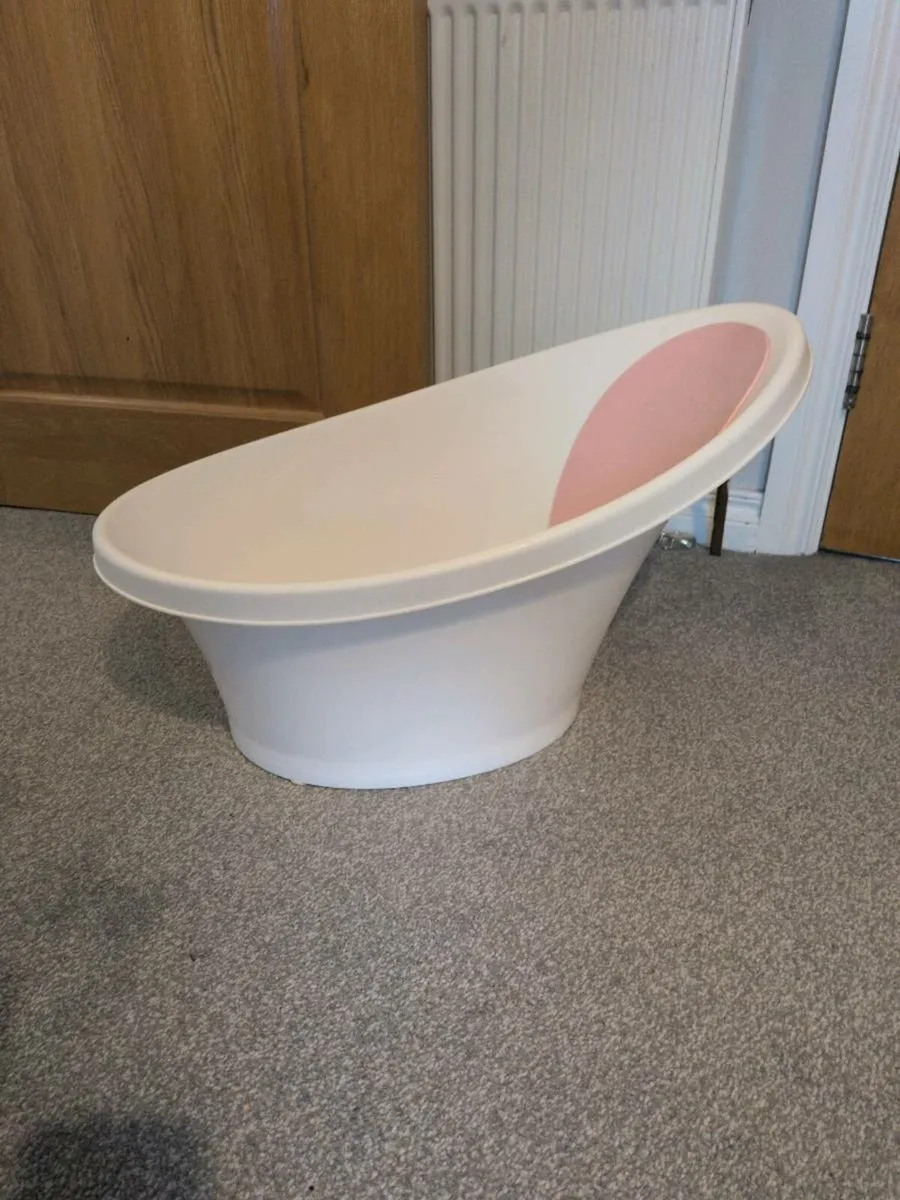 Shnuggle Baby Bath Tub - Image 2