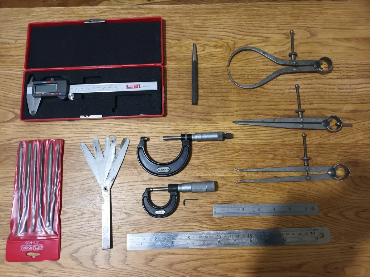 Engineering workshop hand tools and accessories - Image 1