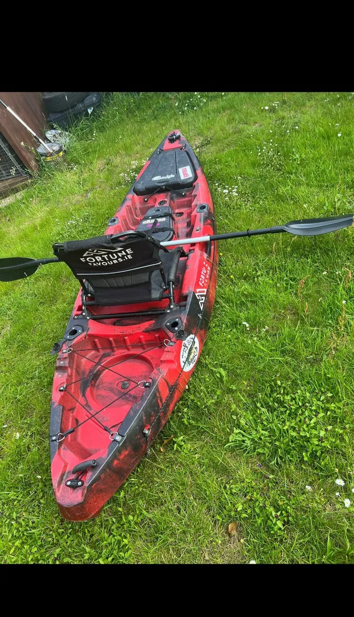 Fishing kayak - Image 3