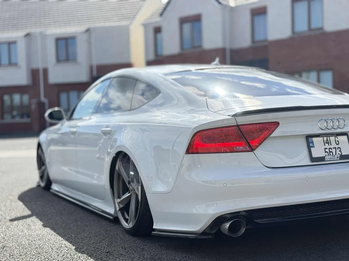 Audi A7 3.0 Quattro Black Edition - Image 2