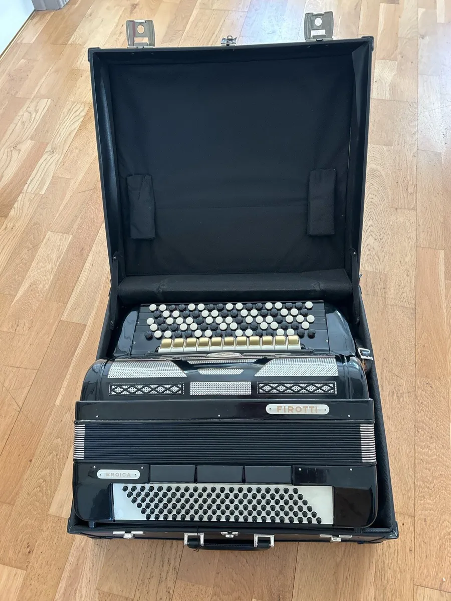 Accordion - Image 2