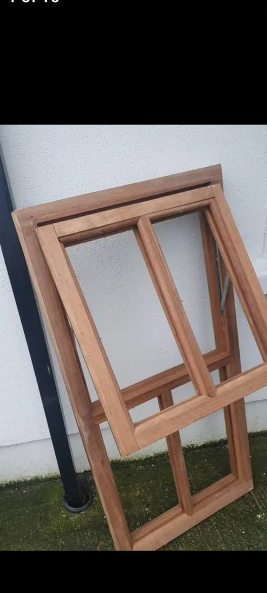 teak window frame - Image 1