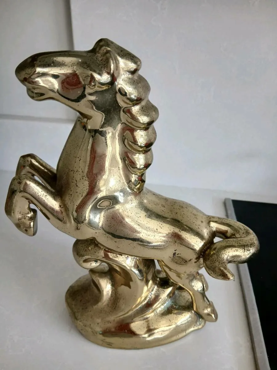 Ceramic Gold horse - Image 3