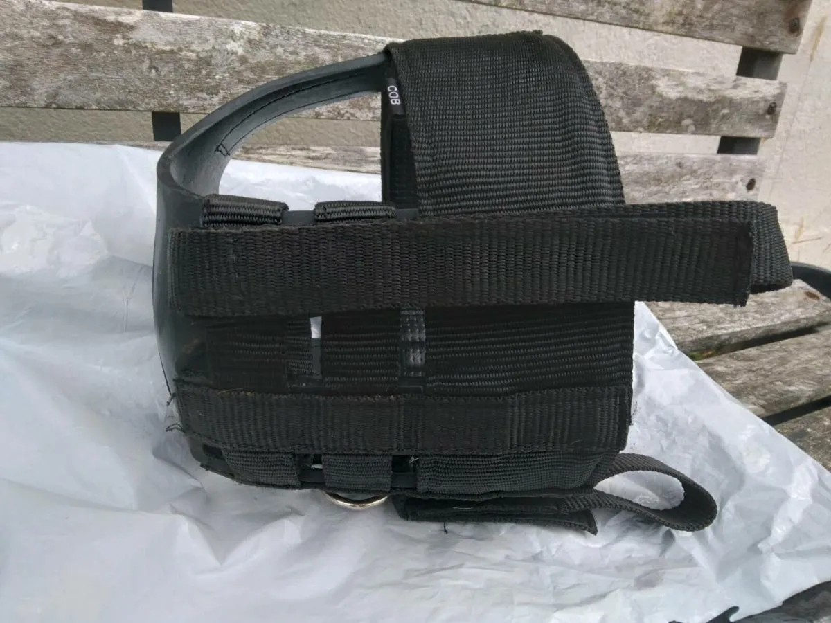 QHP Grazing Muzzle.New,Cob Size - Image 1