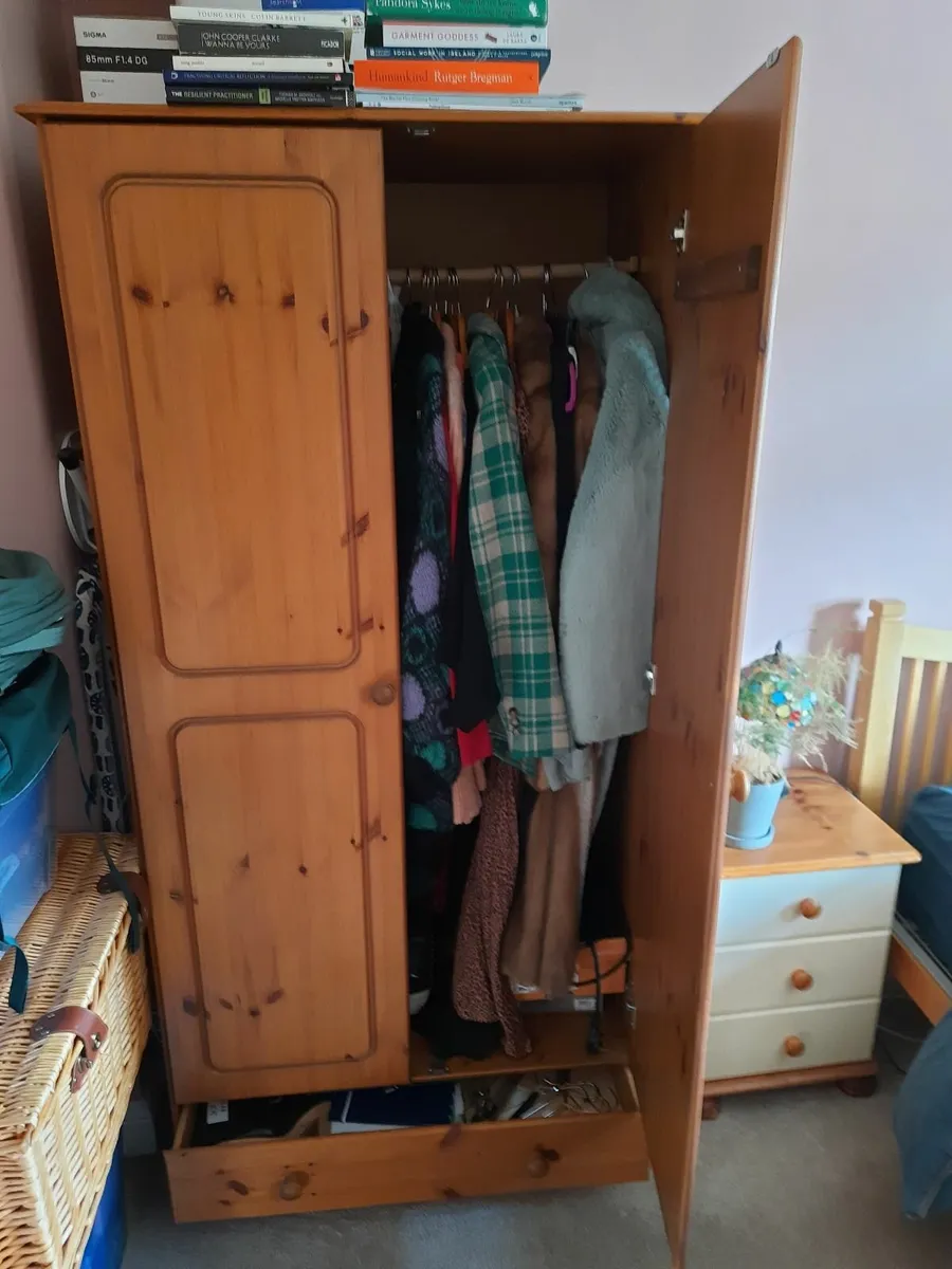 Pine Wardrobe for Sale €140 - Image 3