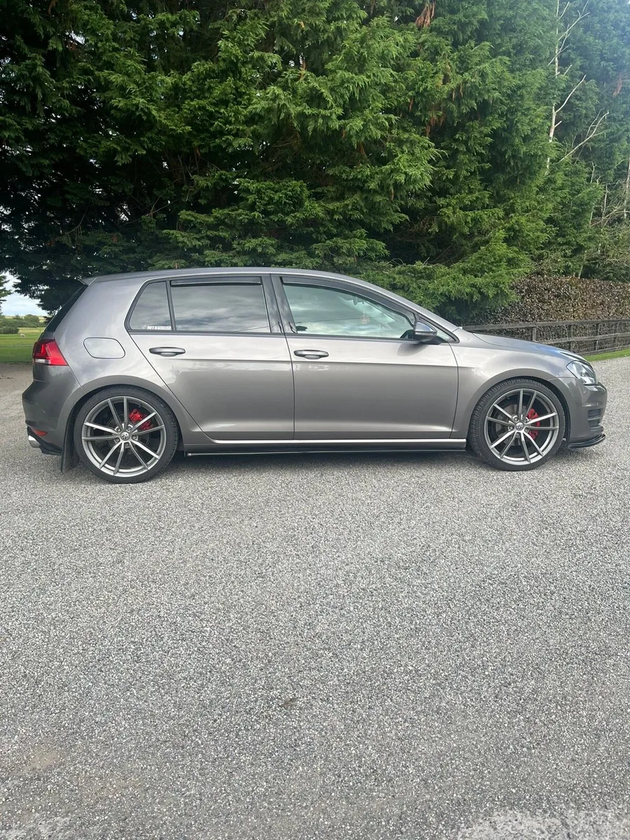 Volkswagen Golf 1.2TSI - Image 2