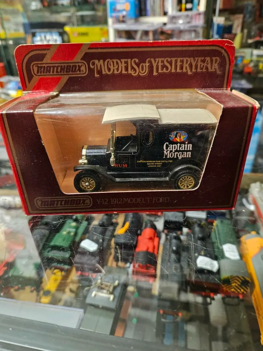 Matchbox Yesteryear Captain Morgan Van - Image 1