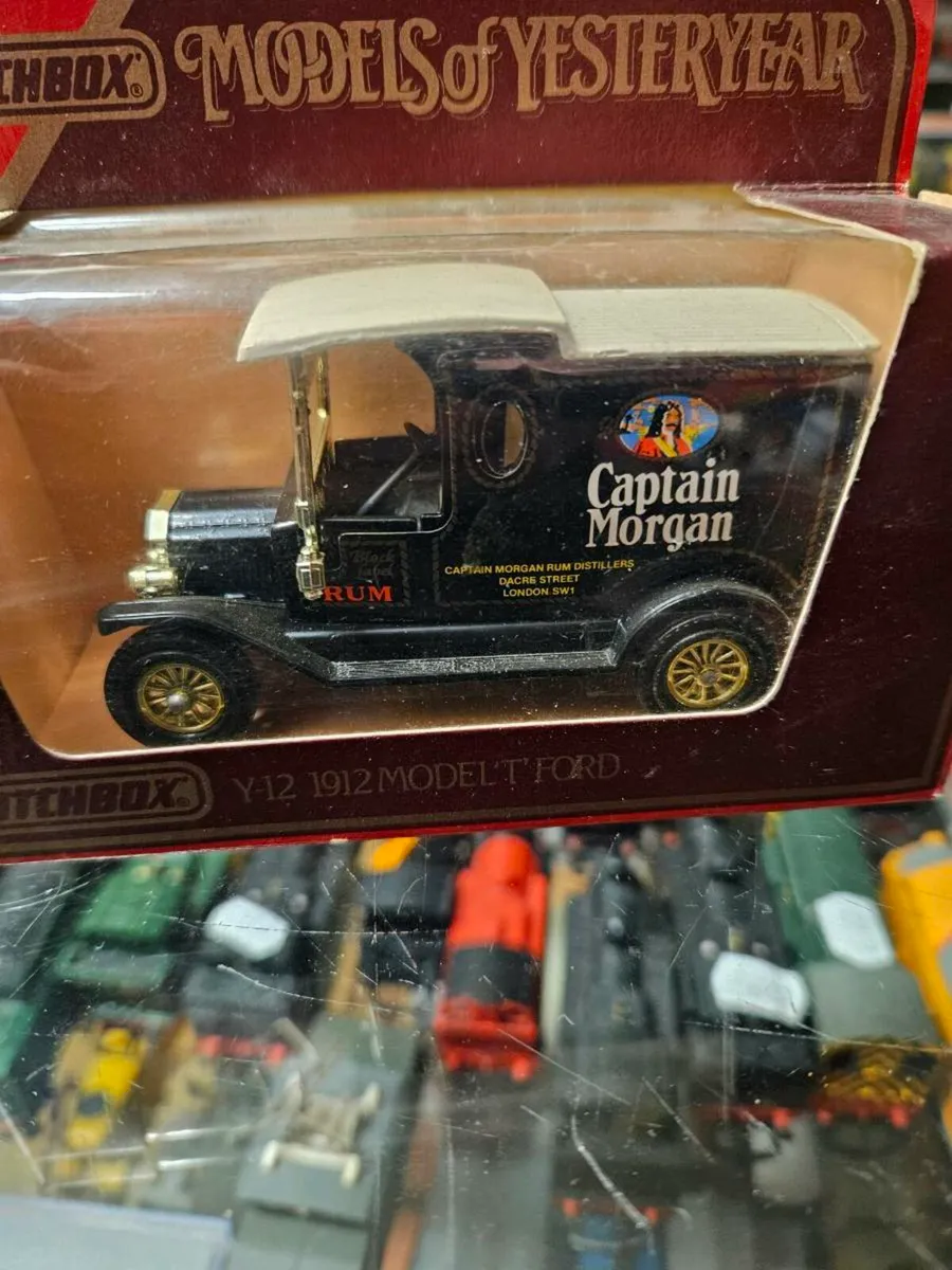 Matchbox Yesteryear Captain Morgan Van - Image 2
