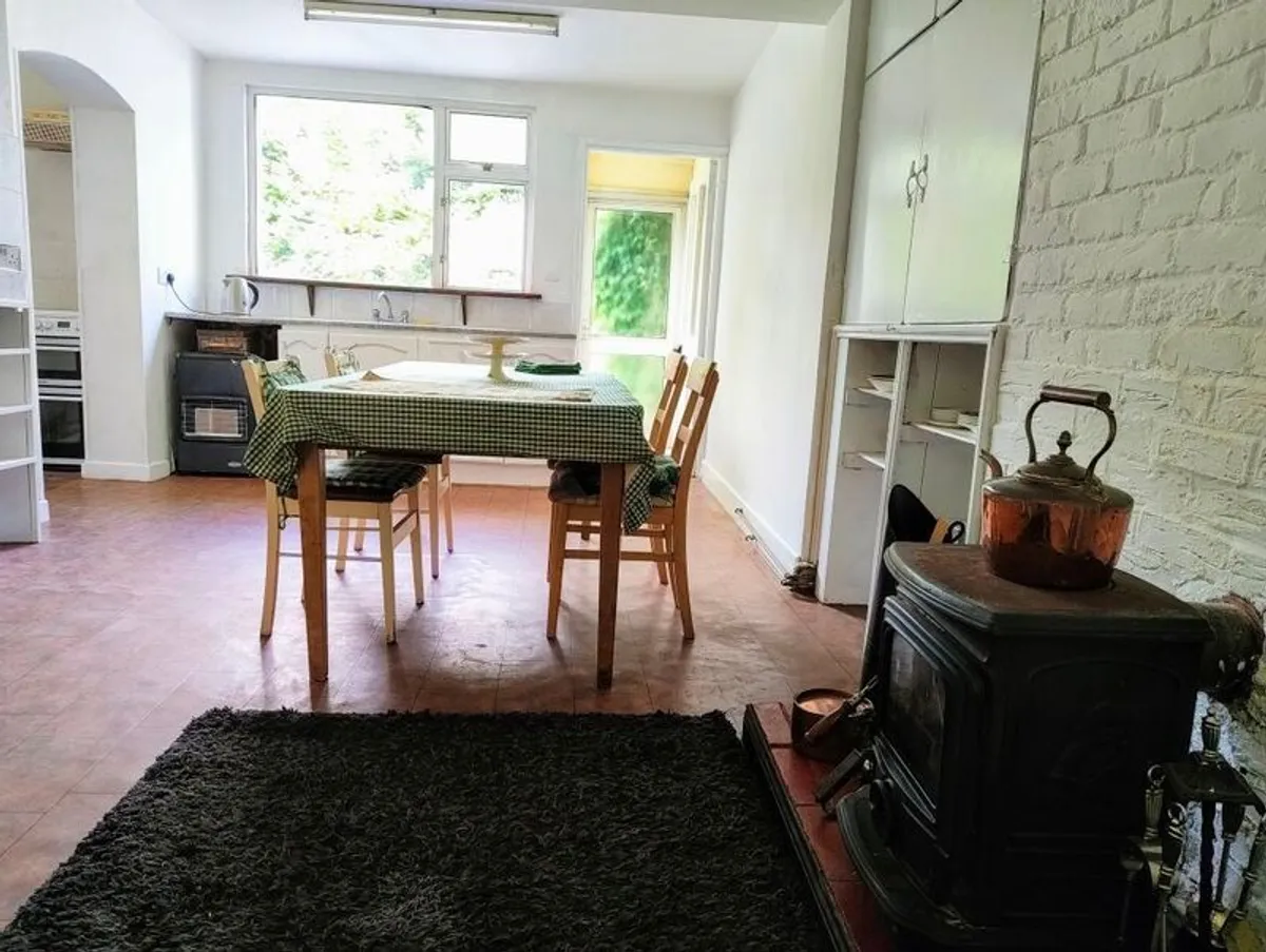 House for Sale: 6-Bedroom Country Home Bunratty Co.Clare - Image 2
