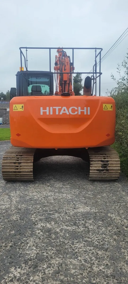 Hitachi zx130 - Image 3