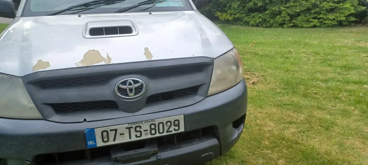 Toyota Hilux 2007 - Image 2