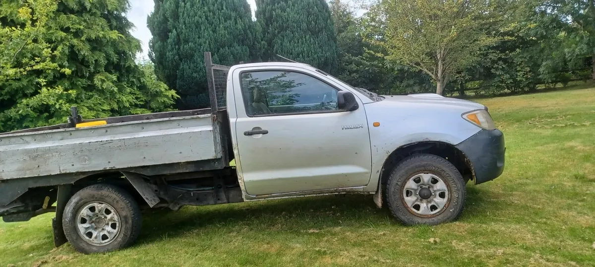 Toyota Hilux 2007 - Image 4