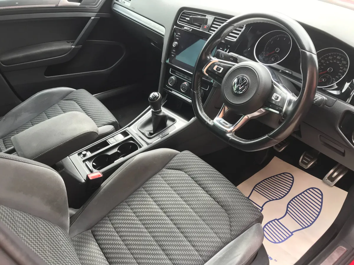 182 VOLKSWAGEN GOLF R-LINE 1.5 TSI EVO 150 BHP... - Image 3