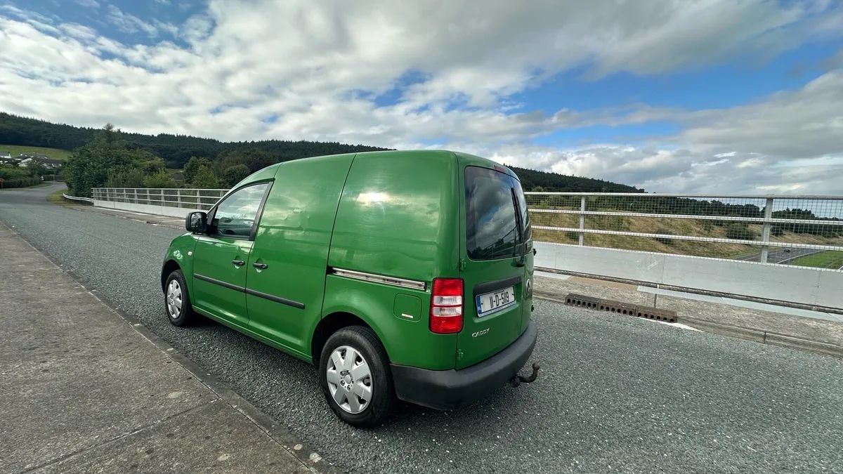 Volkswagen Caddy 2011,1.6Diesel!New CVRT!Tax 09/25 - Image 1