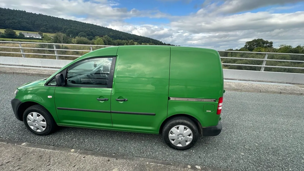 Volkswagen Caddy 2011,1.6Diesel!New CVRT!Tax 09/25 - Image 2