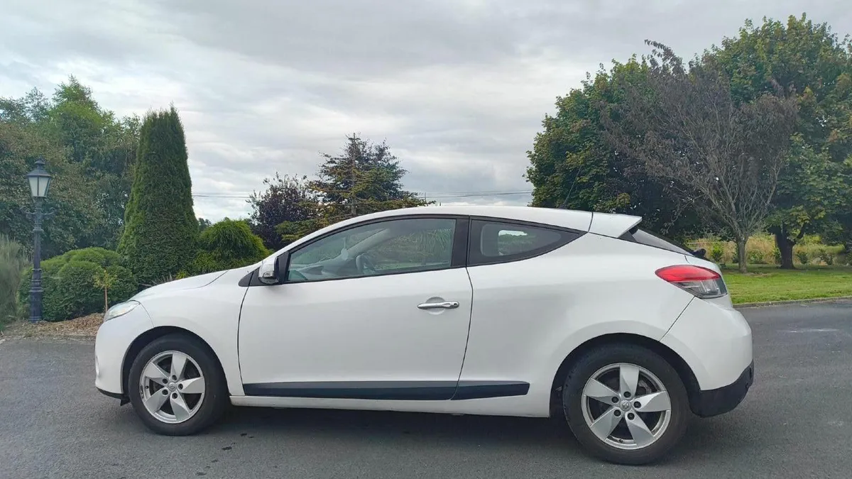 ## Renault Megane 2012 ## - Image 1