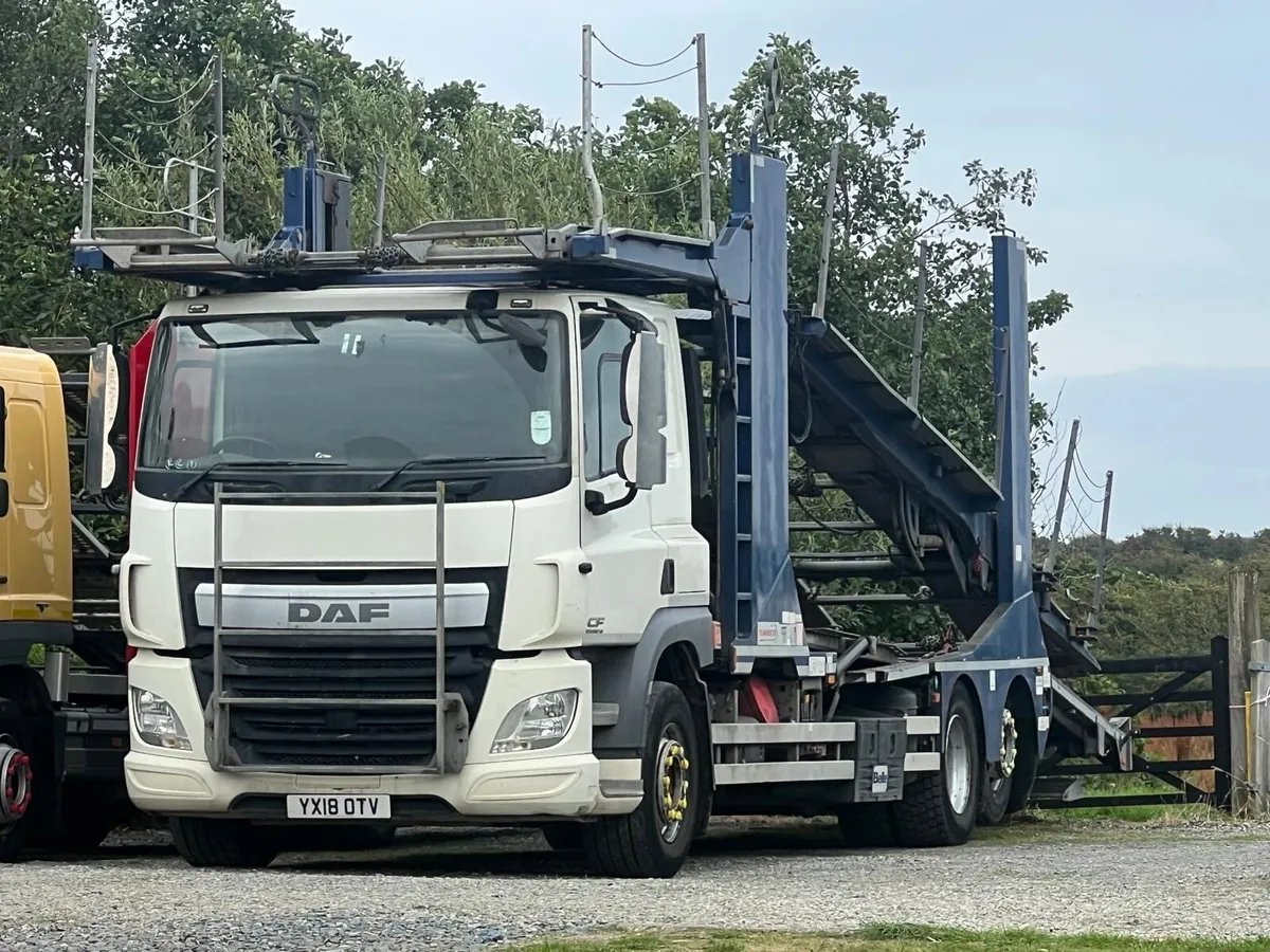 Car Transport 7/8 - Image 1