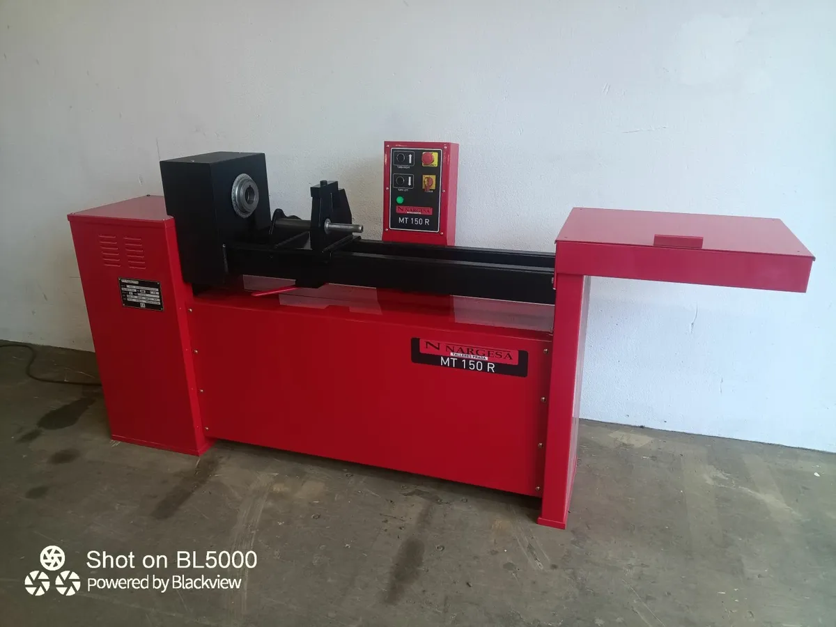 SCROLLING AND TWISTING  MACHINE - Image 2