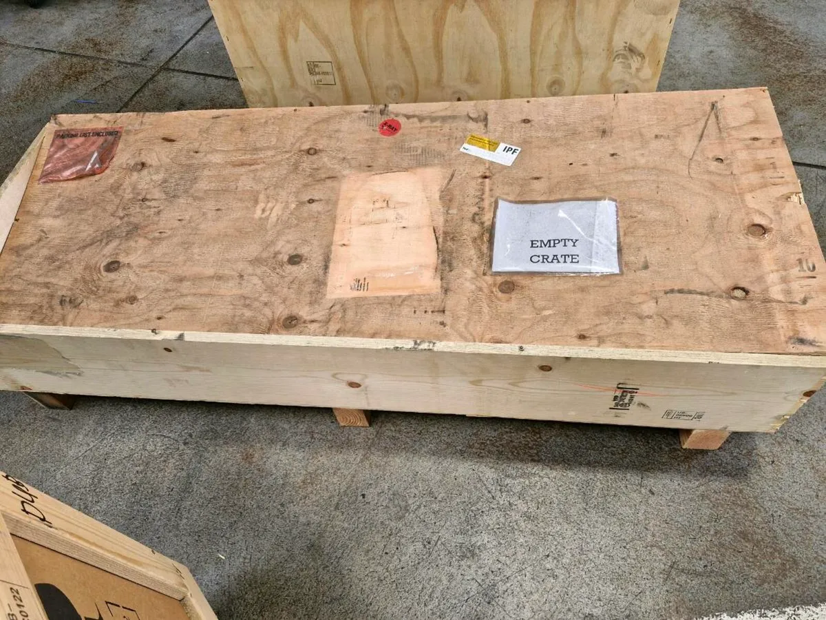Wooden crate - Image 2