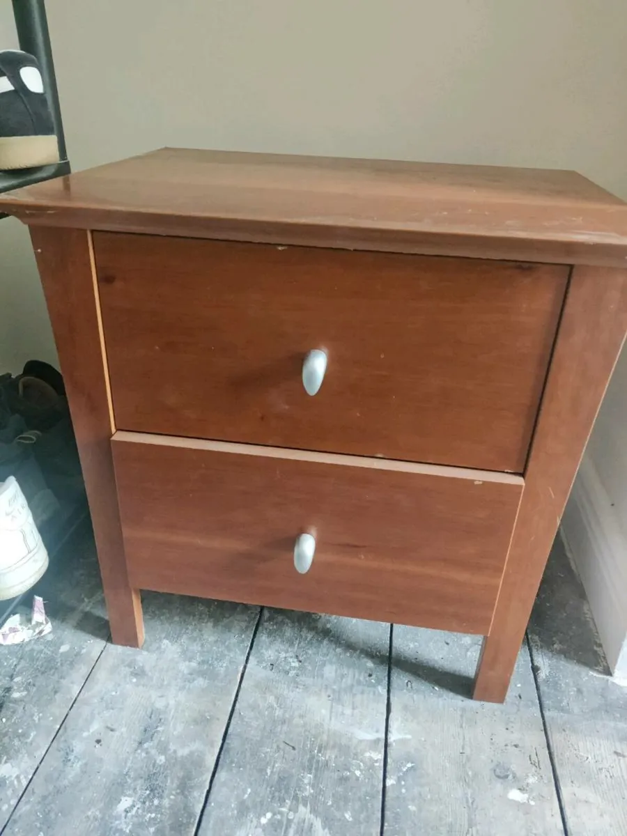 2 x bedside lockers - Image 2