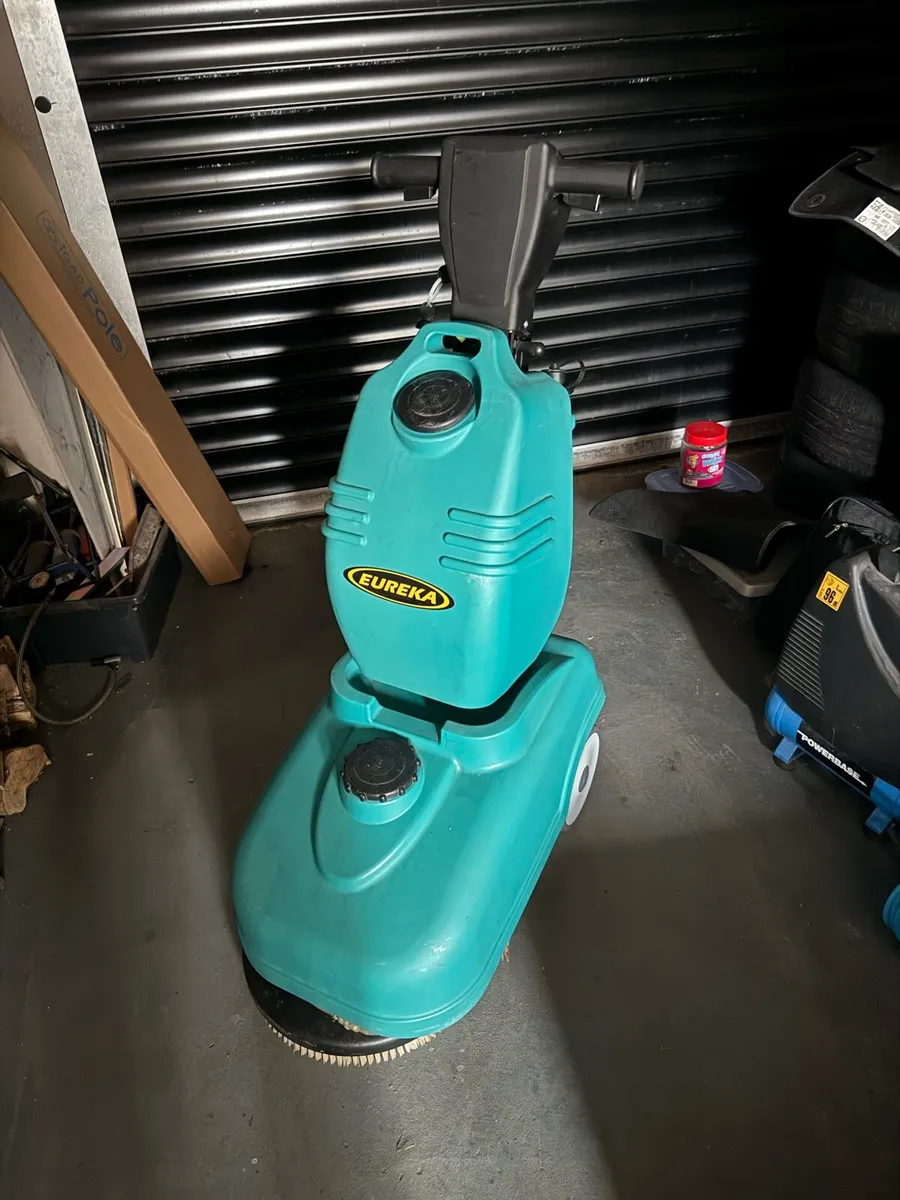 Industrial Eureka Floor cleaner - Image 1