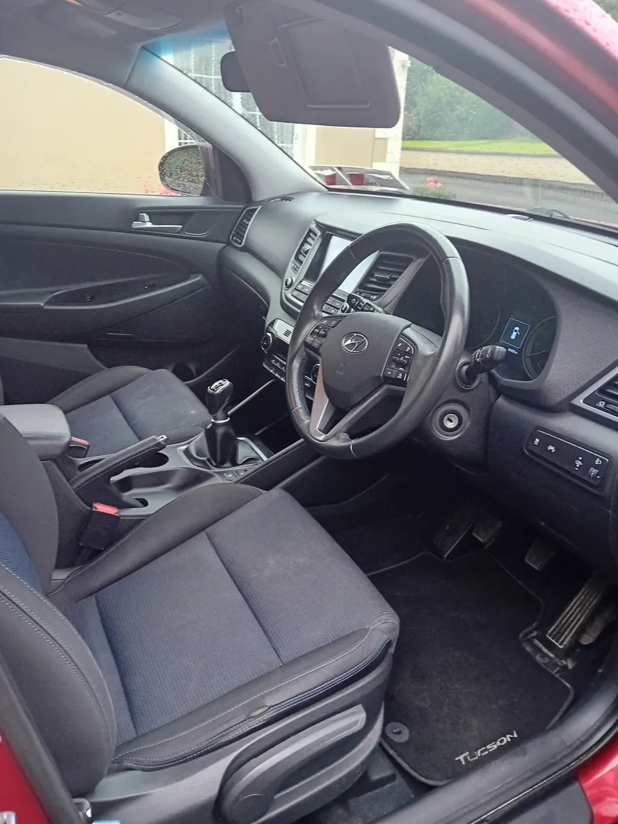 Hyundai Tucson 2017 Executive - Image 2