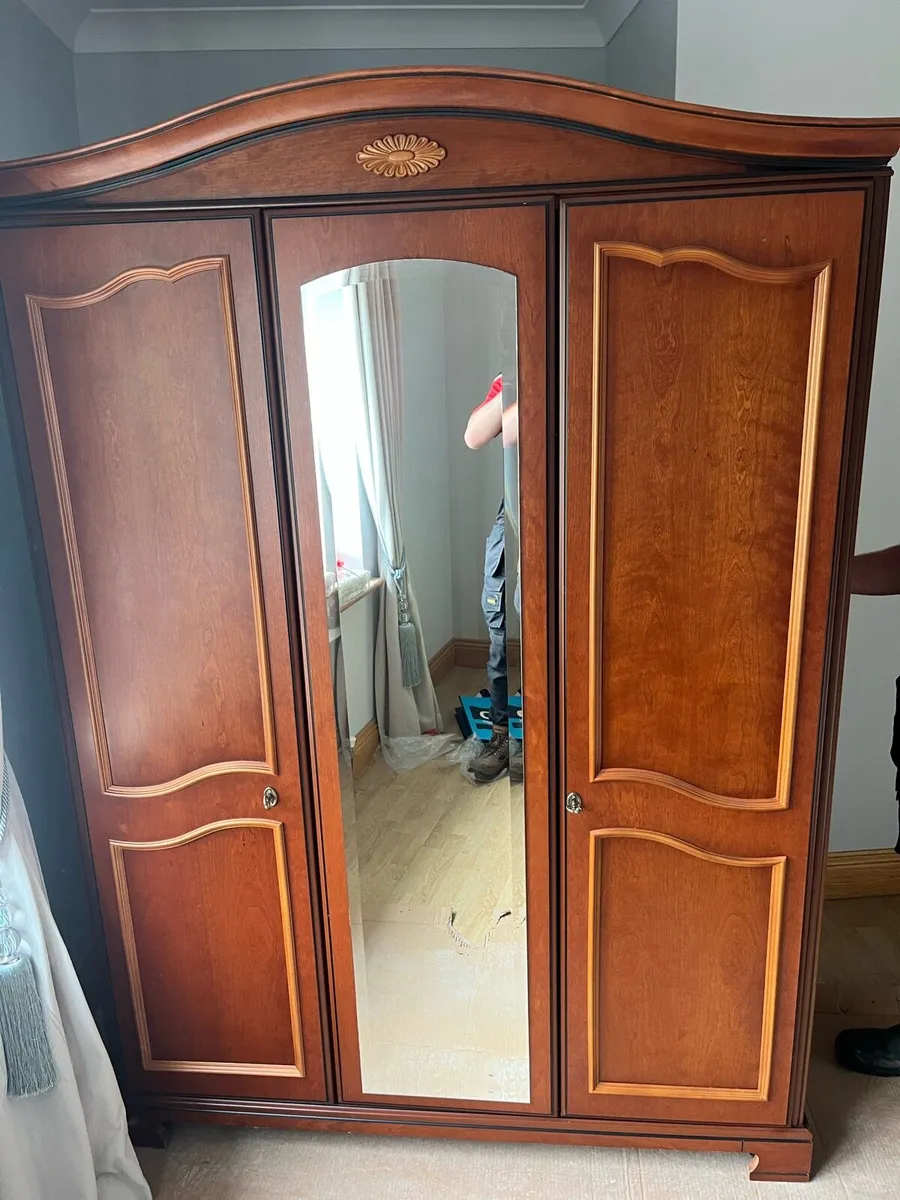 House Clearance John E Coyle Cherrywood Wardrobe - Image 1