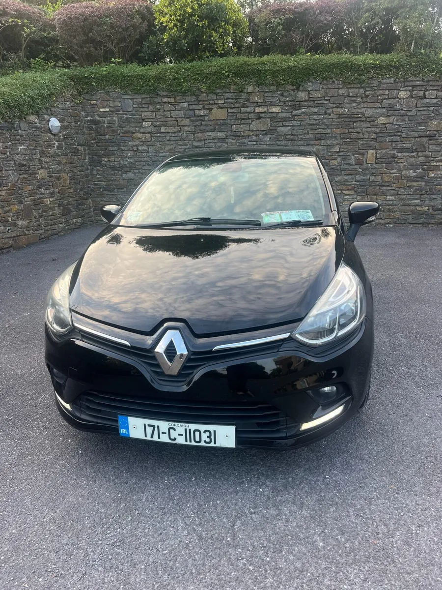 Renault Clio 2017 - Image 1