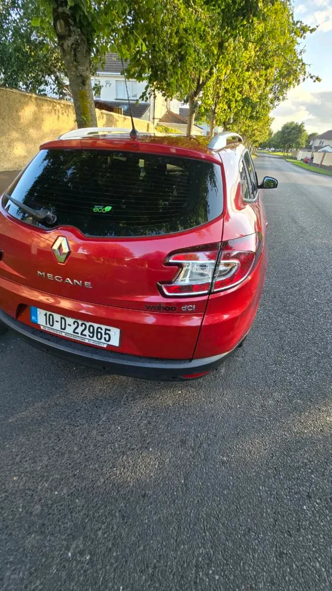 Renault Megane LOW LOW MILEAGE - Image 2