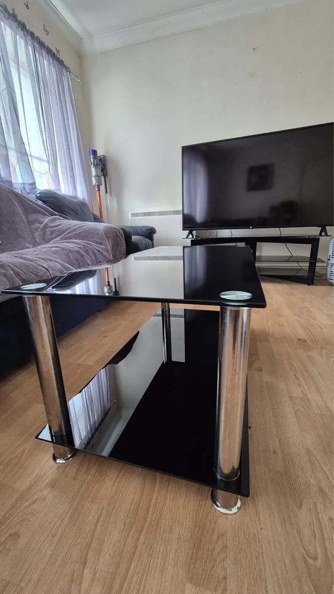 Black Glass Coffee Table – Excellent Condition - Image 4