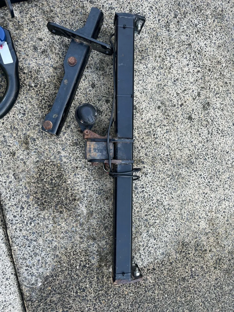 Tow bar Opel Asta J - Image 1