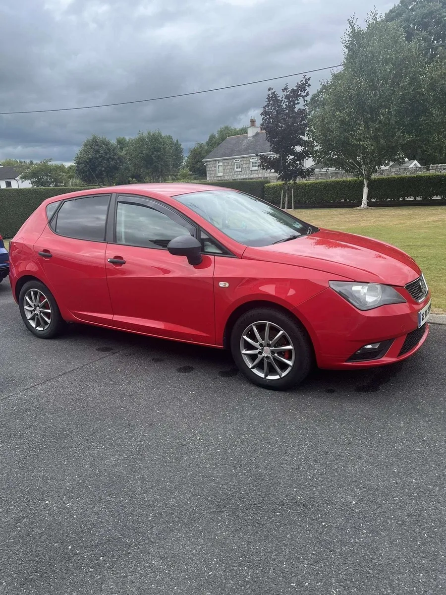SEAT IBIZA 2012 LOW MILEAGE - Image 1