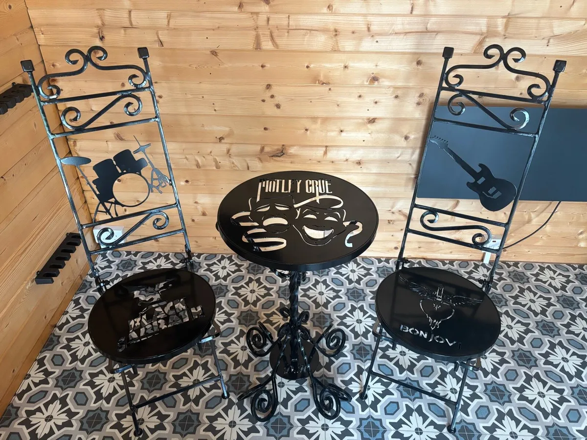 Rock Band 3 piece bistro table and chairs - Image 1