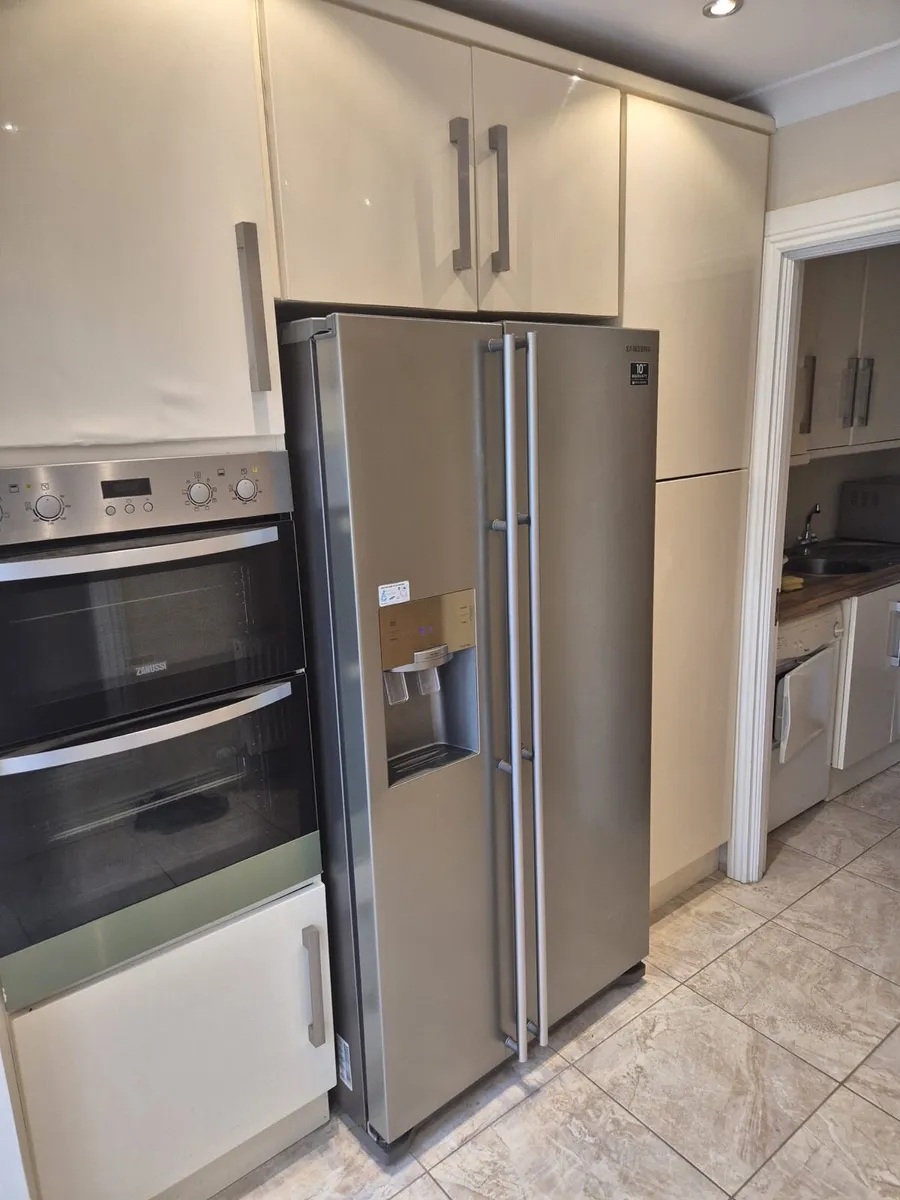 Full Contents of House (Kitchen) - Image 3