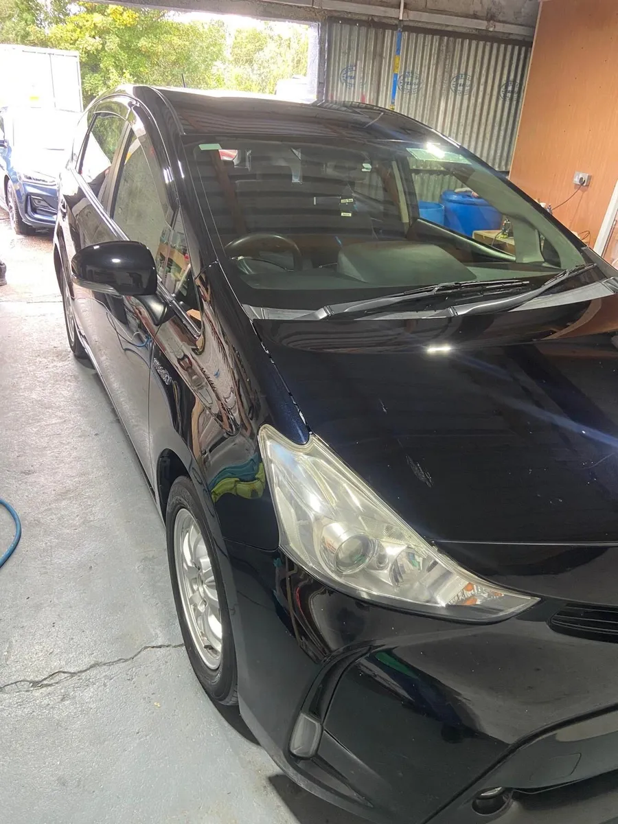 Toyota Prius MPV Petrol Hybrid - Image 2