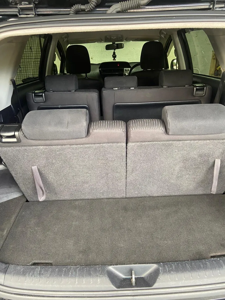 Toyota Prius MPV Petrol Hybrid - Image 3