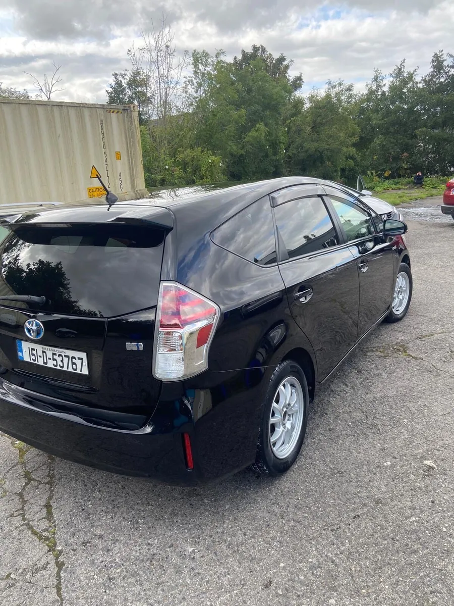 Toyota Prius MPV Petrol Hybrid - Image 4