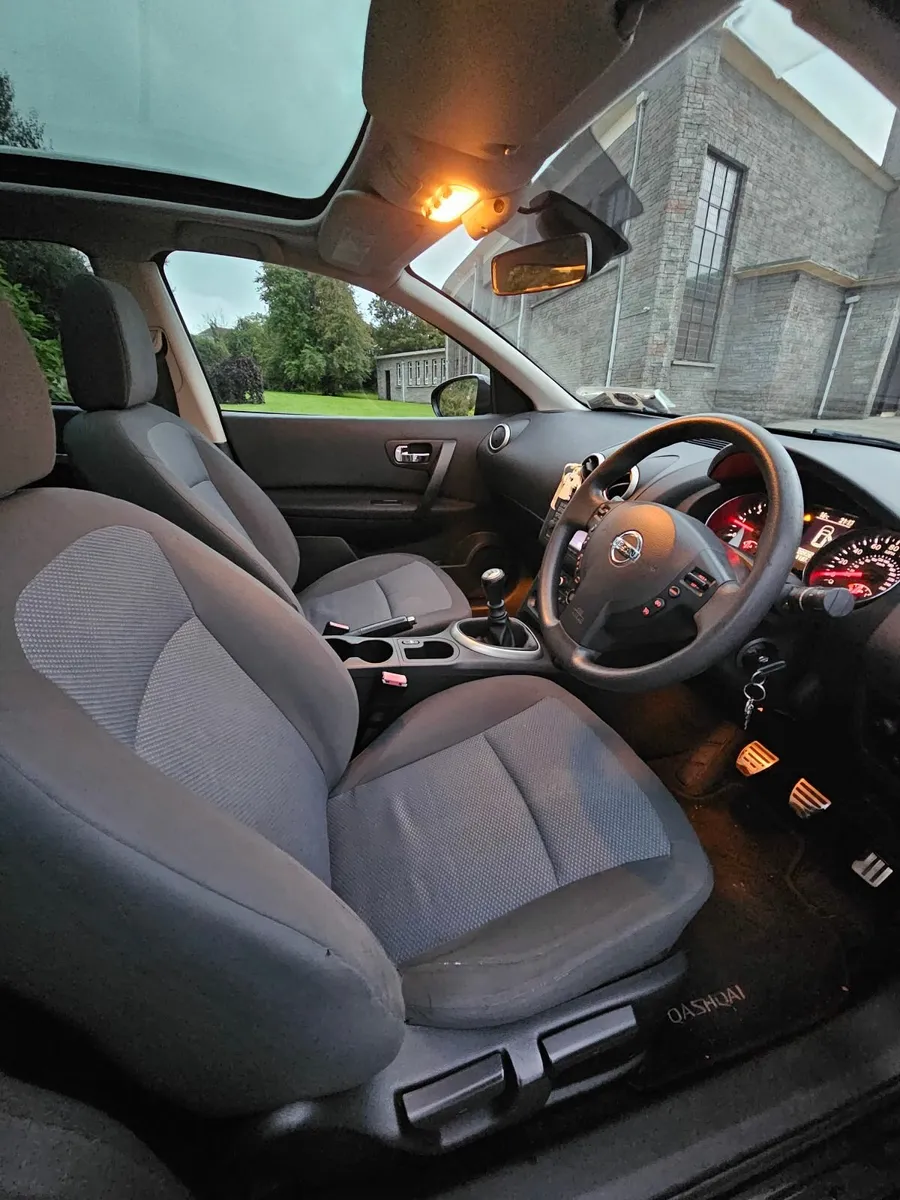 Nissan Qashqai 2010 - Image 4