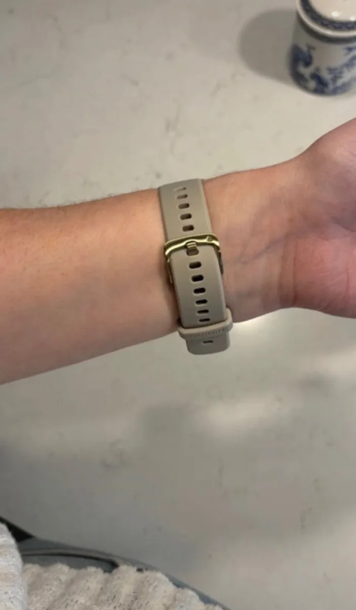 Garmin Venu 3S fitness watch - Image 3