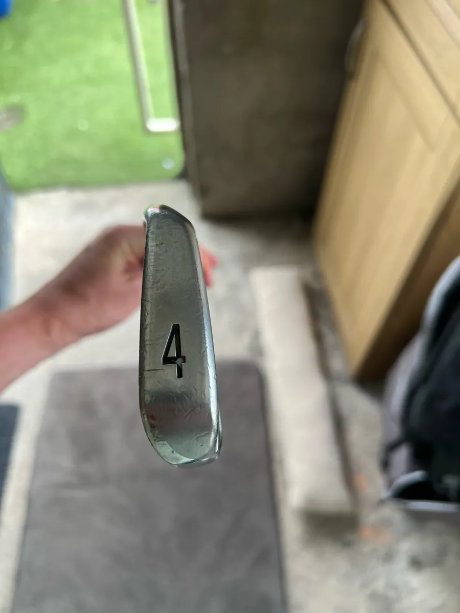Titleist ap2 4 iron - Image 2