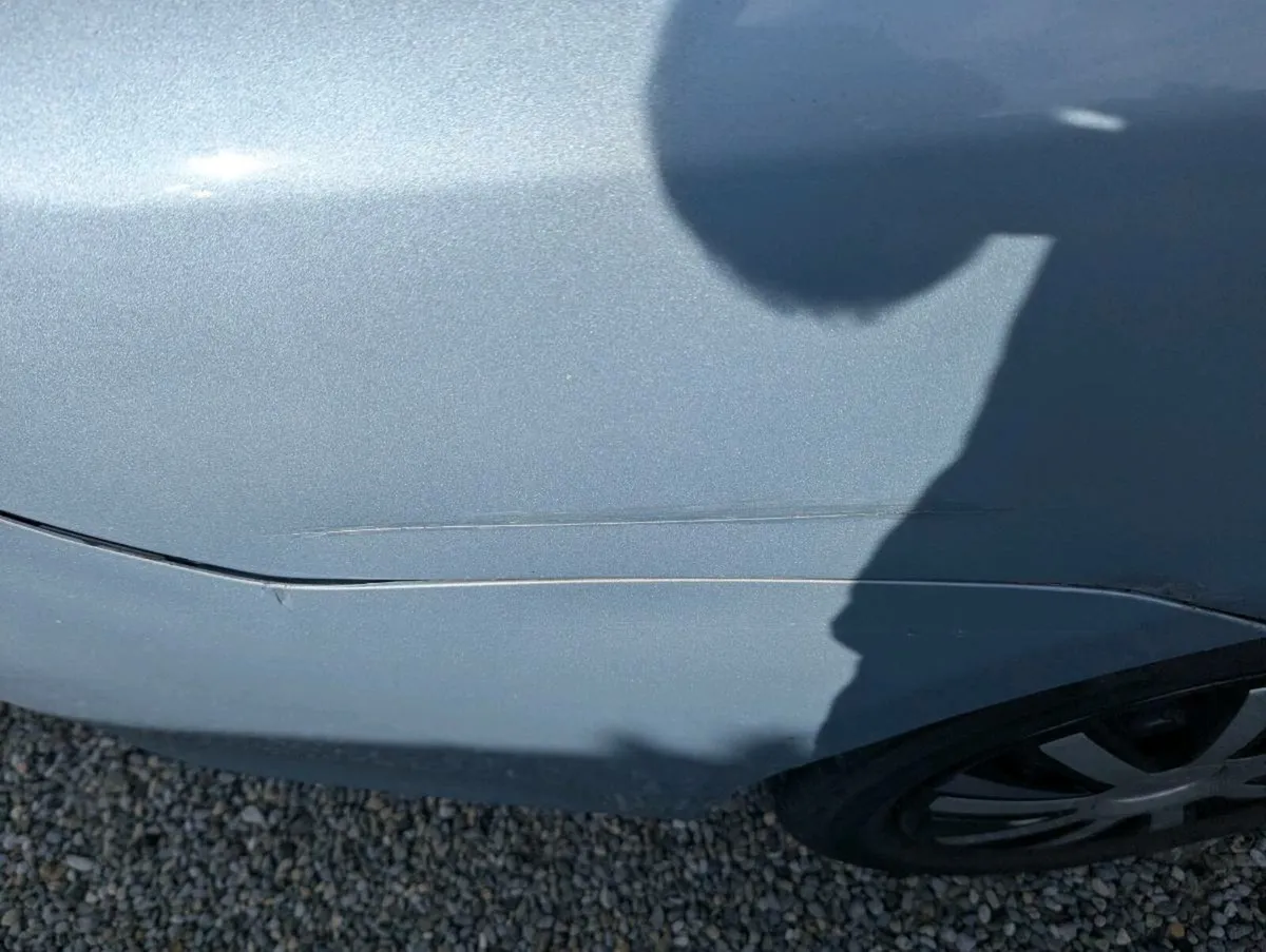Corolla - Image 4