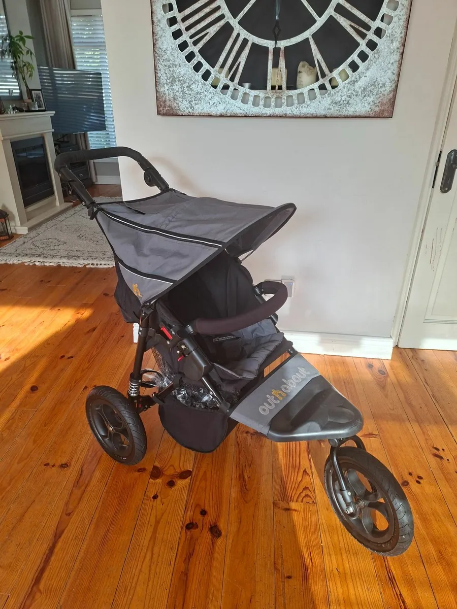 Out n about Buggy - Image 1