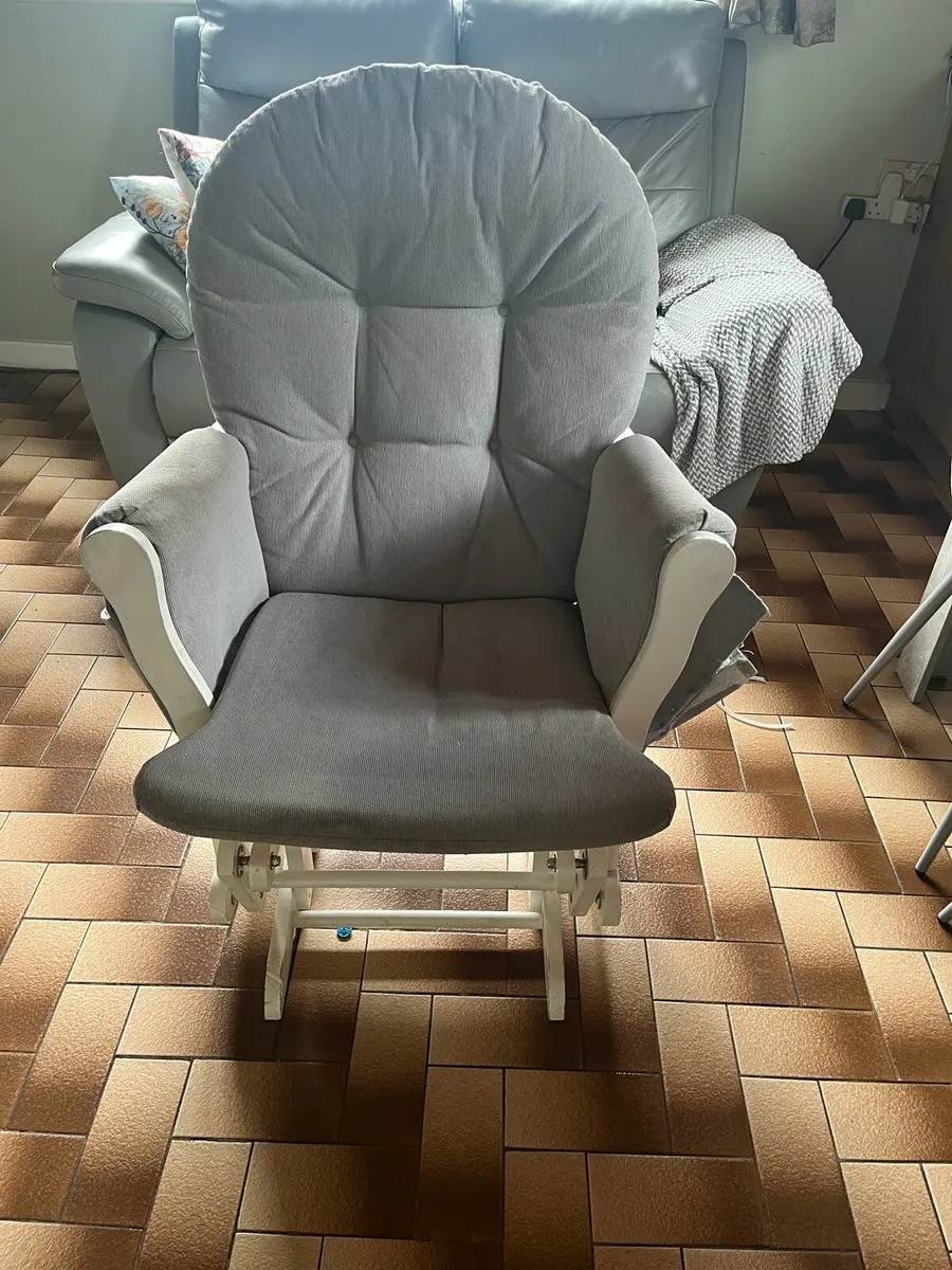 Rocking chair