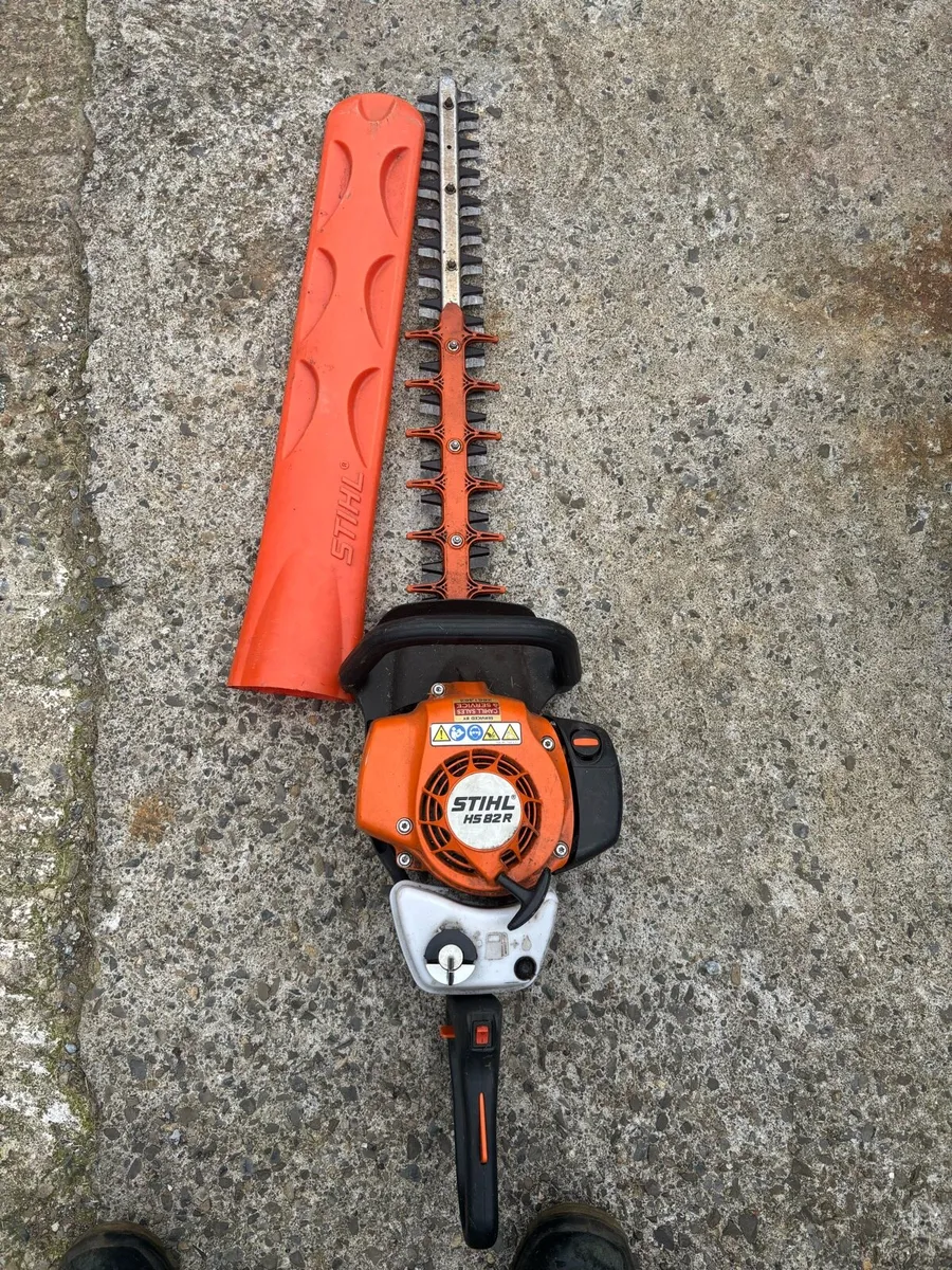 Stihl hedge cutter 82R - Image 3