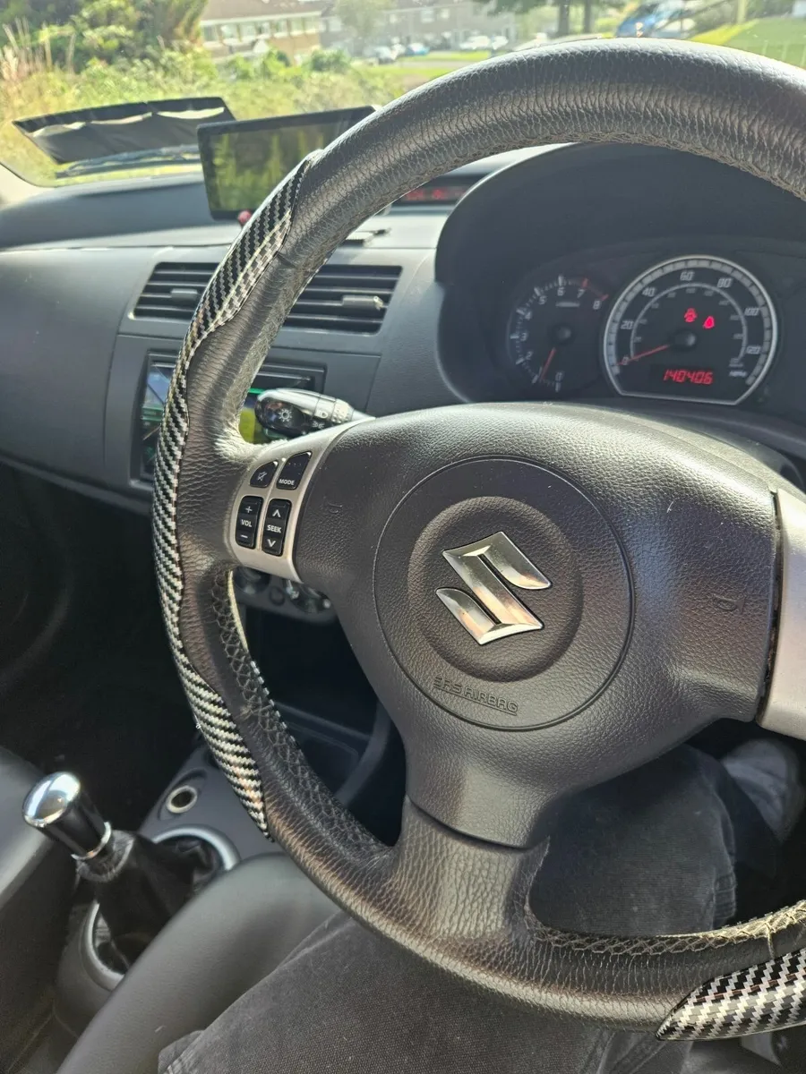 Suzuki Swift 2010 - Image 3