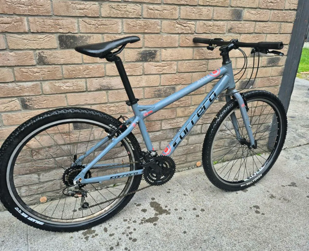 Adults Carrera axle ltd mountain bike very good - Image 2