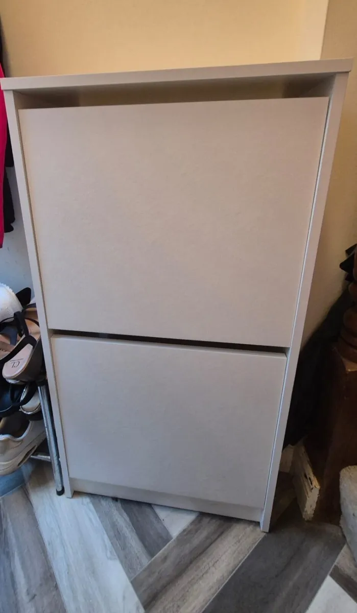 White shoe cabinet - Image 3